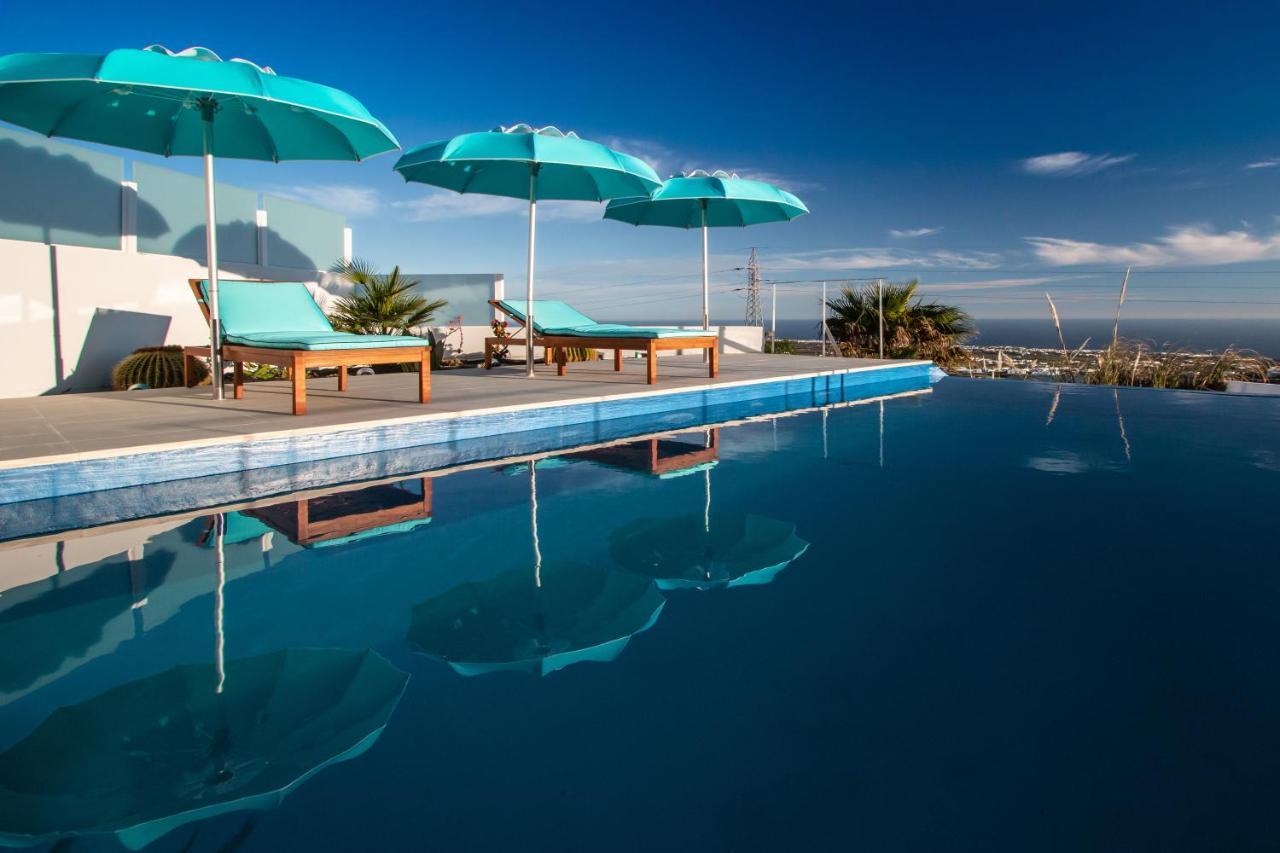 Tías "New" Deluxe Designer Villa Infinity, With Panoramic Sea Views,Own Exclusive Heated Private Pool, Subtropical Gardens מראה חיצוני תמונה